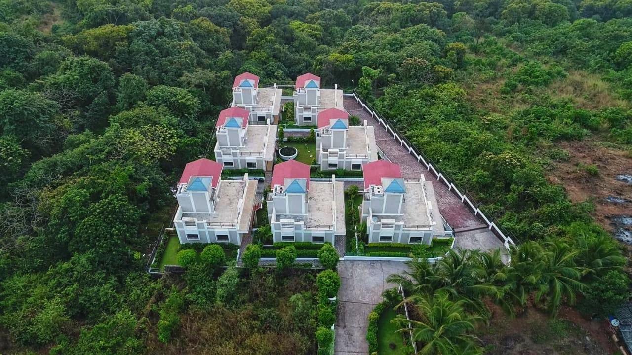 The Blue View - Sea View Villa'S Ratnagiri Bagian luar foto
