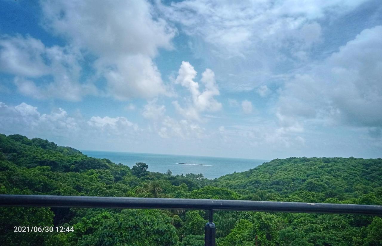 The Blue View - Sea View Villa'S Ratnagiri Bagian luar foto