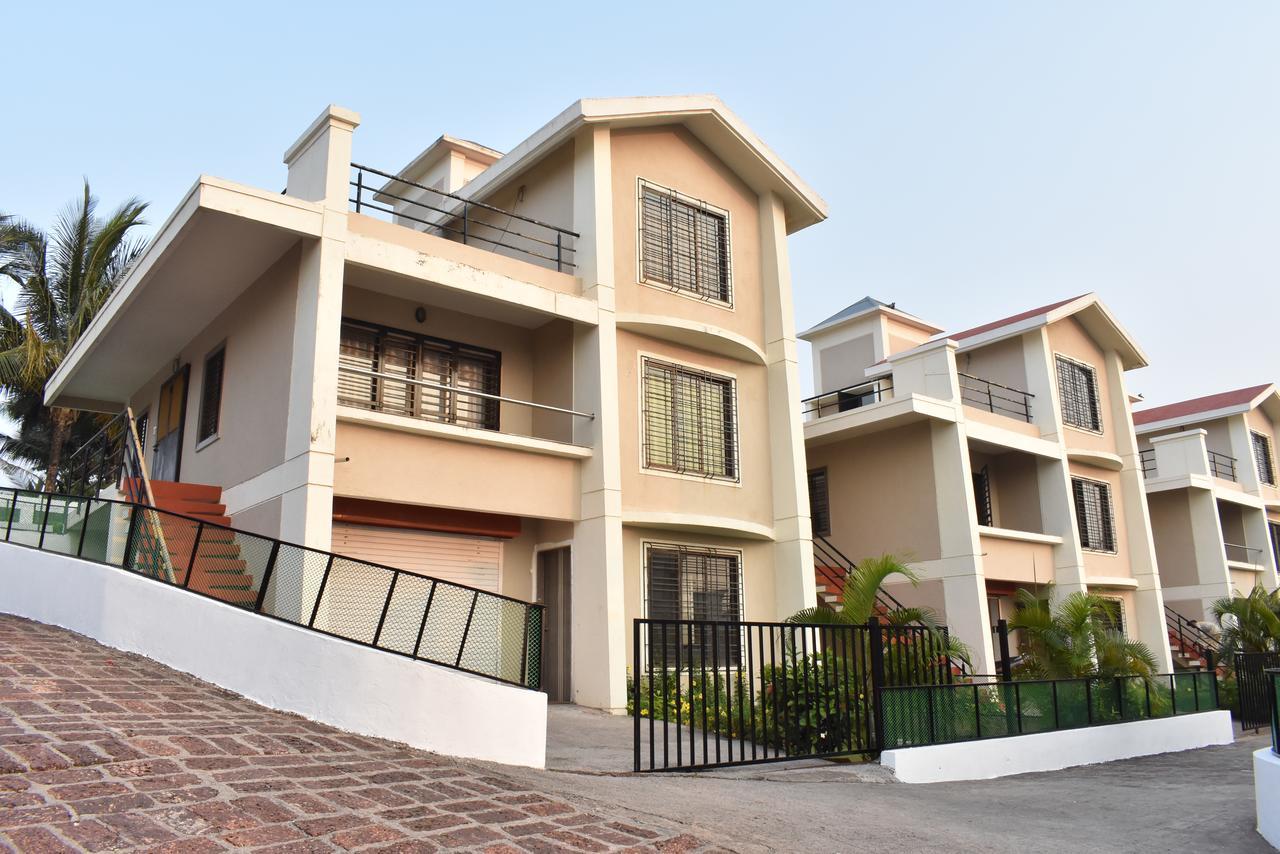 The Blue View - Sea View Villa'S Ratnagiri Bagian luar foto